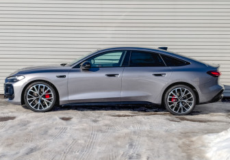 Новый Audi A5 Liftback 2025 (3 фото)