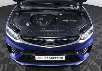 Подержанный автомобиль Geely Tugella 2022 года (9 фото)
