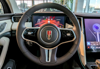 Новый Hongqi HS7 2025 (5 фото)