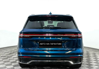 Подержанный автомобиль Geely Monjaro 2023 года (6 фото)