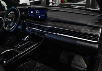 Подержанный автомобиль Geely Okavango 2024 года (7 фото)