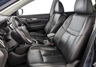 Подержанный автомобиль Nissan X-Trail 2018 года (20 фото)