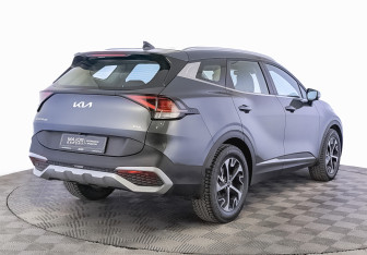 Подержанный автомобиль Kia Sportage 2024 года (5 фото)