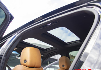 Подержанный автомобиль Cadillac CT5 2021 года (11 фото)