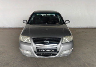 Подержанный автомобиль Nissan Almera Classic 2008 года (2 фото)