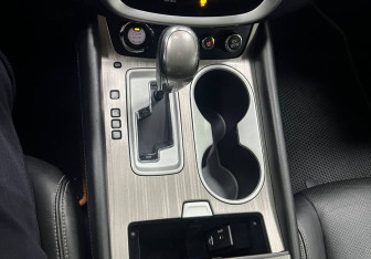 Подержанный автомобиль Nissan Murano Suv 2016 года (13 фото)