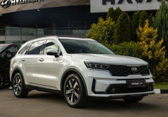 Подержанный автомобиль Kia Sorento 2021 года (2 фото)
