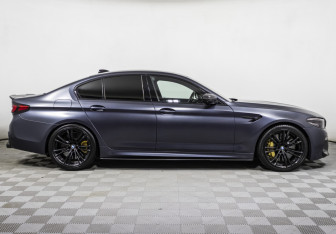 Подержанный автомобиль BMW M5 Sedan 2019 года (4 фото)