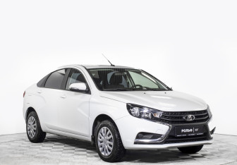 Подержанный автомобиль LADA (ВАЗ) Vesta Sedan 2022 года (3 фото)