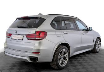Подержанный автомобиль BMW X5 2014 года (5 фото)