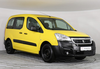Подержанный автомобиль Peugeot Partner 2021 года (3 фото)