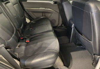 Подержанный автомобиль Mitsubishi Pajero Sport 2011 года (11 фото)