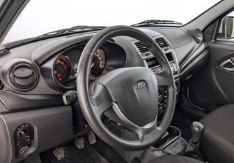 Подержанный автомобиль LADA (ВАЗ) Granta Sedan 2022 года (15 фото)