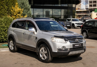 Подержанный автомобиль Daewoo Winstorm 2008 года (2 фото)