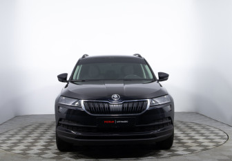 Подержанный автомобиль Skoda Karoq 2020 года (2 фото)