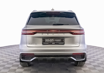 Подержанный автомобиль Geely Monjaro 2024 года (6 фото)