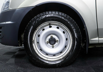 Подержанный автомобиль LADA (ВАЗ) Largus Wagon 2019 года (8 фото)