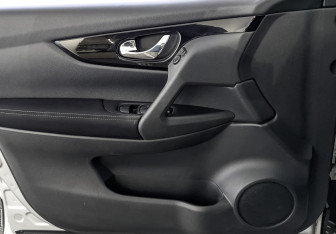 Подержанный автомобиль Nissan Qashqai 2019 года (19 фото)