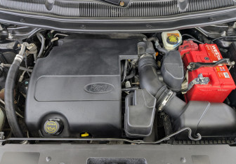 Подержанный автомобиль Ford Explorer 2017 года (9 фото)