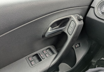 Подержанный автомобиль Volkswagen Polo Sedan 2020 года (25 фото)