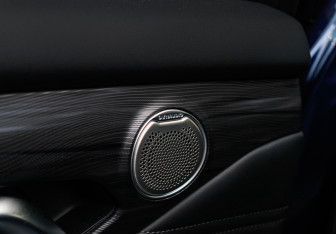 Подержанный автомобиль Voyah Free 2021 года (10 фото)