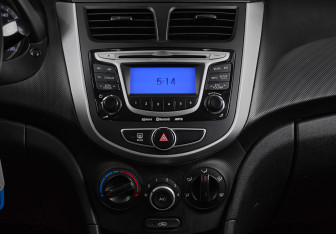 Подержанный автомобиль Hyundai Solaris Sedan 2013 года (11 фото)