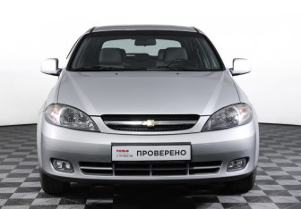 Подержанный автомобиль Chevrolet Lacetti Hatchback 2010 года (2 фото)