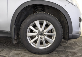 Подержанный автомобиль Mazda CX-5 2014 года (12 фото)
