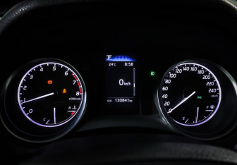 Подержанный автомобиль Toyota Camry Sedan 2020 года (16 фото)