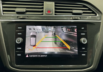 Подержанный автомобиль Volkswagen Tiguan 2018 года (17 фото)