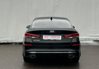 Подержанный автомобиль Kia Optima Sedan 2020 года (6 фото)