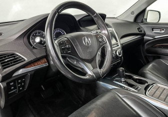 Подержанный автомобиль Acura MDX 2014 года (13 фото)