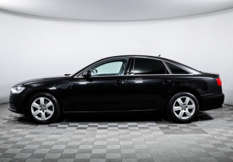Подержанный автомобиль Audi A6 Sedan 2013 года (8 фото)