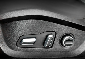 Подержанный автомобиль Exeed LX 2022 года (20 фото)