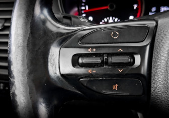 Подержанный автомобиль Kia Rio Hatchback 2019 года (26 фото)