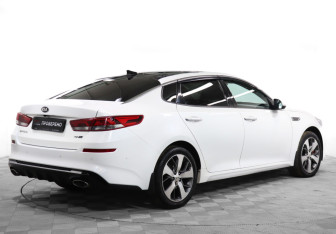 Подержанный автомобиль Kia Optima Sedan 2020 года (5 фото)