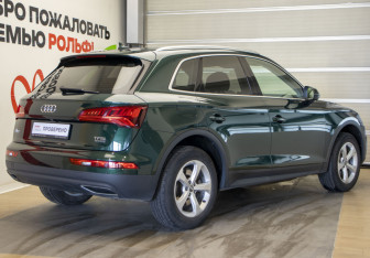 Подержанный автомобиль Audi Q5 2017 года (4 фото)