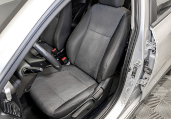 Подержанный автомобиль Kia Rio Hatchback 2021 года (17 фото)