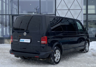 Подержанный автомобиль Volkswagen Caravelle 2012 года (5 фото)
