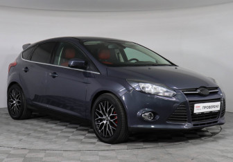 Подержанный автомобиль Ford Focus Hatchback 2013 года (3 фото)