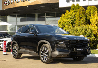 Подержанный автомобиль Jetour Dashing 2026 года (2 фото)