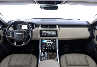 Подержанный автомобиль Land Rover Range Rover Sport 2021 года (14 фото)