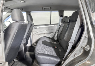 Подержанный автомобиль Mitsubishi Pajero Sport 2013 года (10 фото)