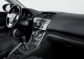 Подержанный автомобиль Mazda 6 Liftback 2008 года (9 фото)