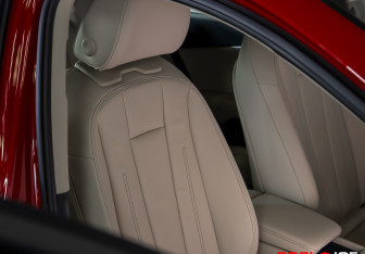 Подержанный автомобиль Audi A4 Sedan 2022 года (13 фото)