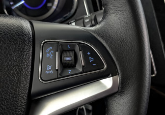 Подержанный автомобиль JAC S5 (Eagle) 2019 года (28 фото)