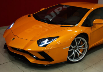 Подержанный автомобиль Lamborghini Aventador Coupe 2017 года (53 фото)