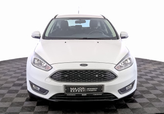 Подержанный автомобиль Ford Focus Hatchback 2018 года (2 фото)
