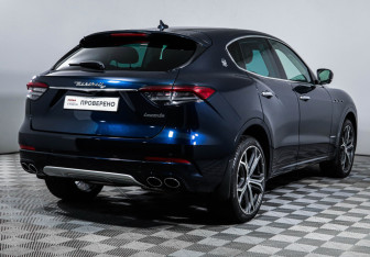 Подержанный автомобиль Maserati Levante 2021 года (5 фото)