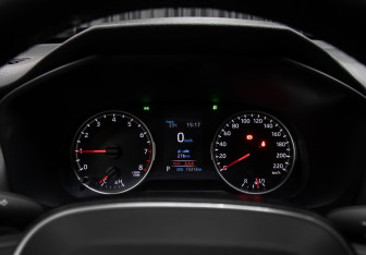 Подержанный автомобиль Toyota RAV4 2021 года (11 фото)